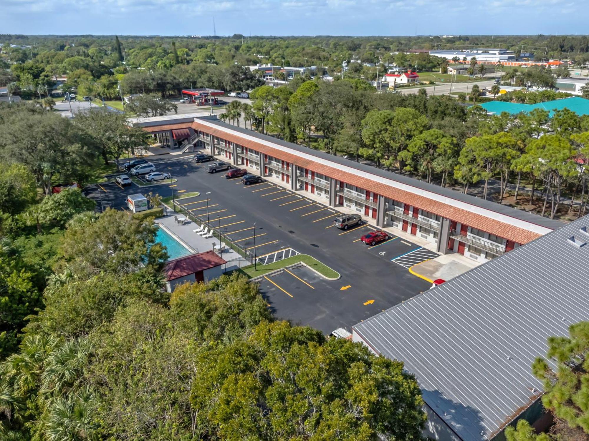 Red Roof Inn Ft Pierce Fort Pierce Exterior photo